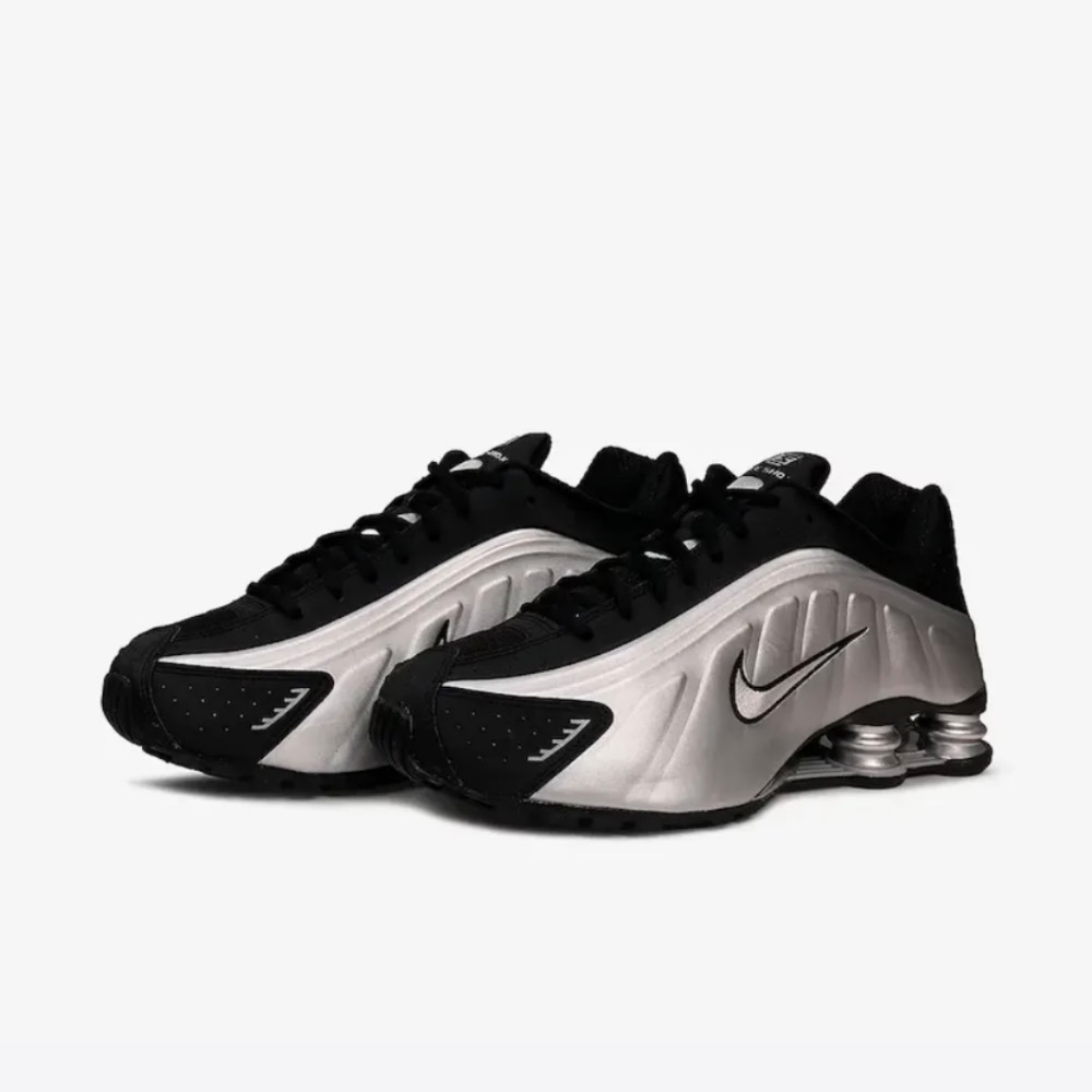 Nike Shox R4 Metallic Silver Black — 40.5, Novo
