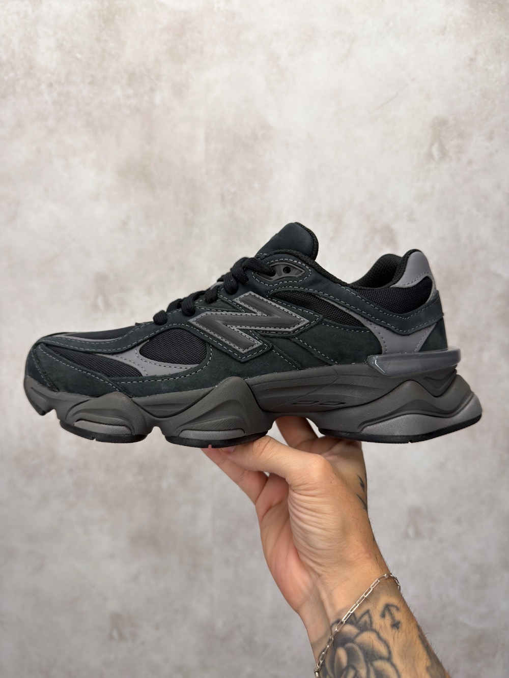 New Balance 9060 Black Castlerock — 39 / 41 / 44, Novo