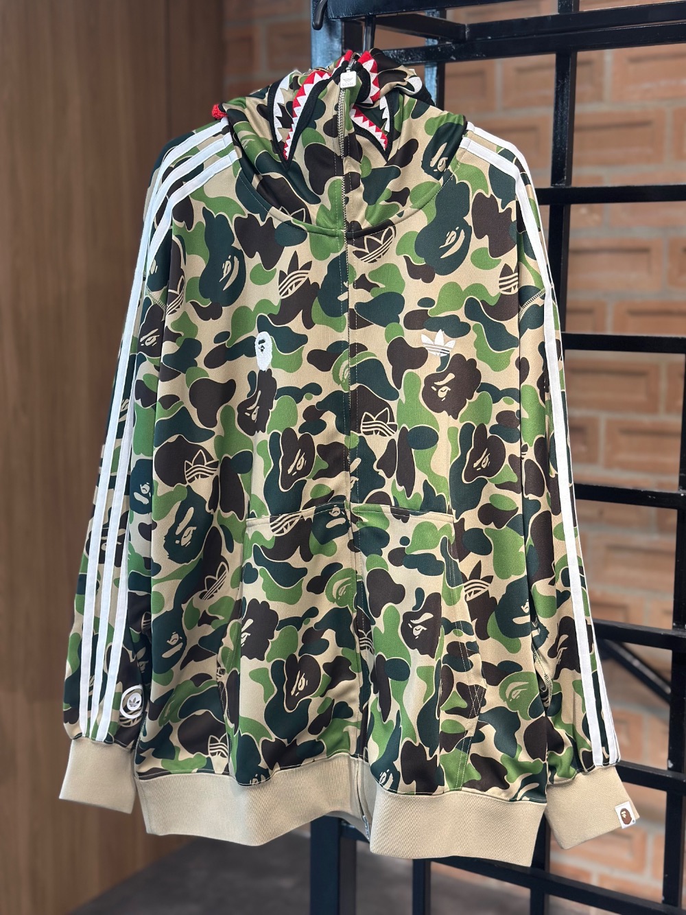 BAPE x adidas Jaqueta Shark Track Hoodie Crew Green — XG, Novo