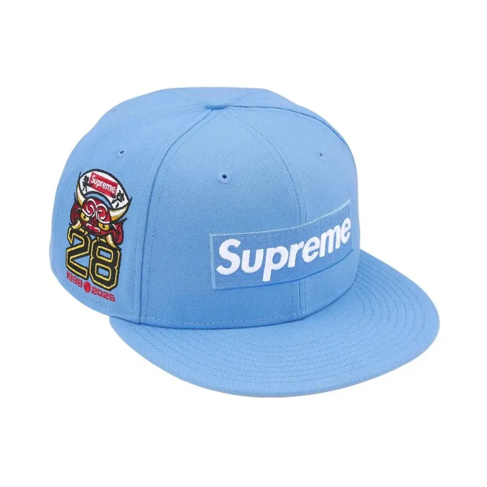 New Era x Supreme Boné Shop Box Logo Tokyo Light Blue SS26-W1 - Droper