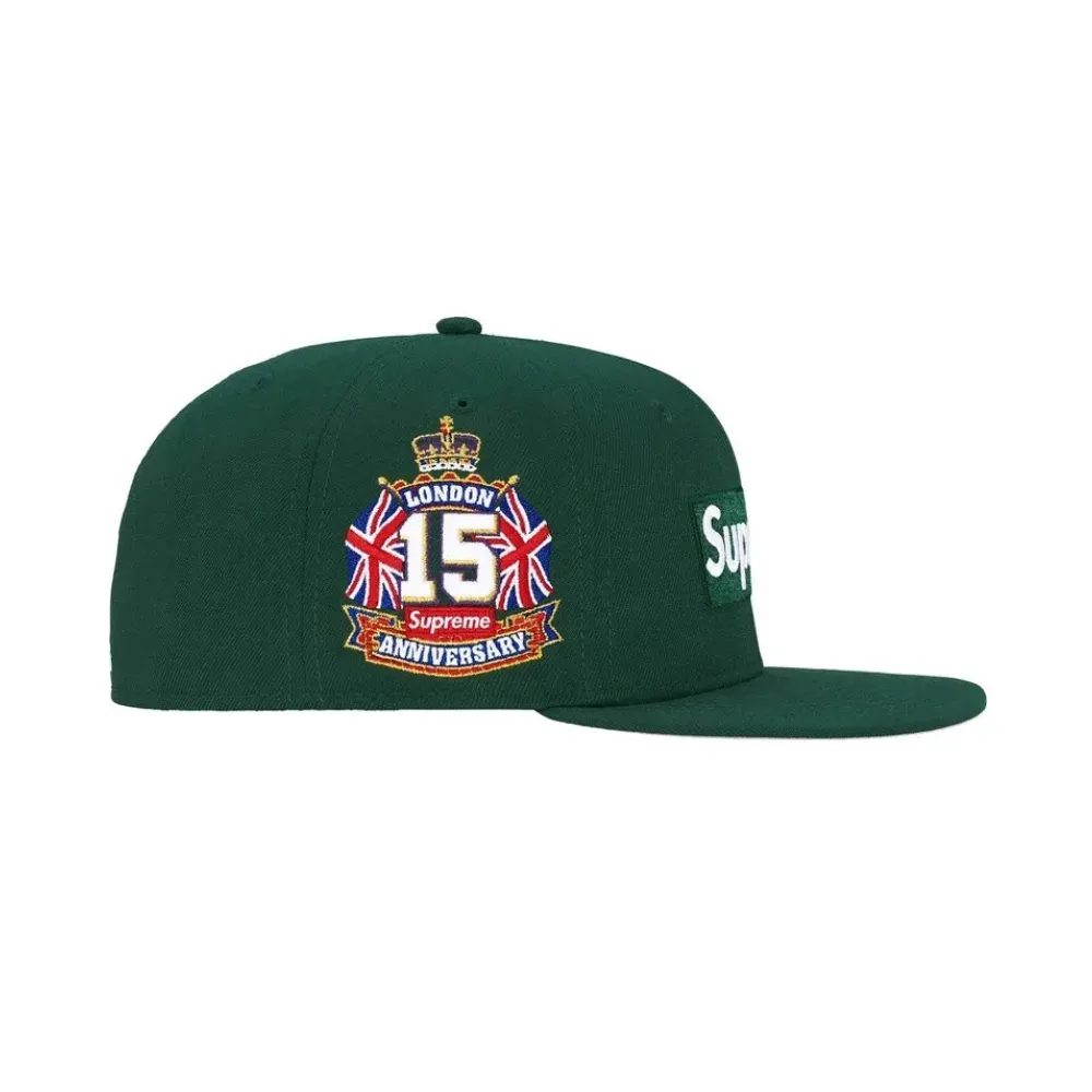 New Era x Supreme Boné Shop Box Logo London Dark Green SS26-W1