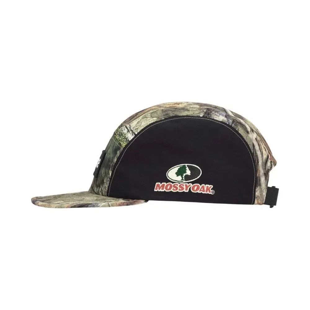 Boné Supreme GORE-TEX Camp Red Mossy Oak Country DNA Camo SS26-W1