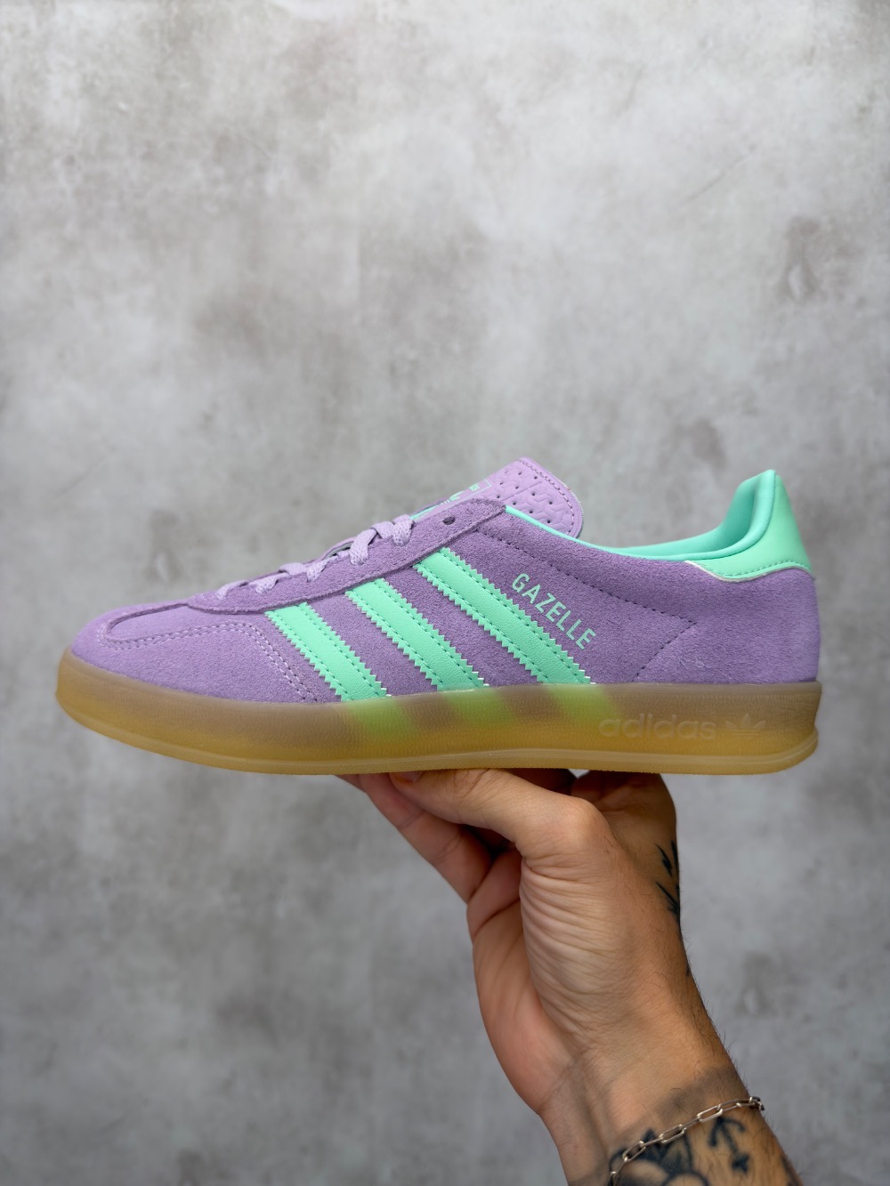 adidas Gazelle Indoor Powder Plum Easy Green Gum Feminino — 35 / 36 / 37 / 38, Novo