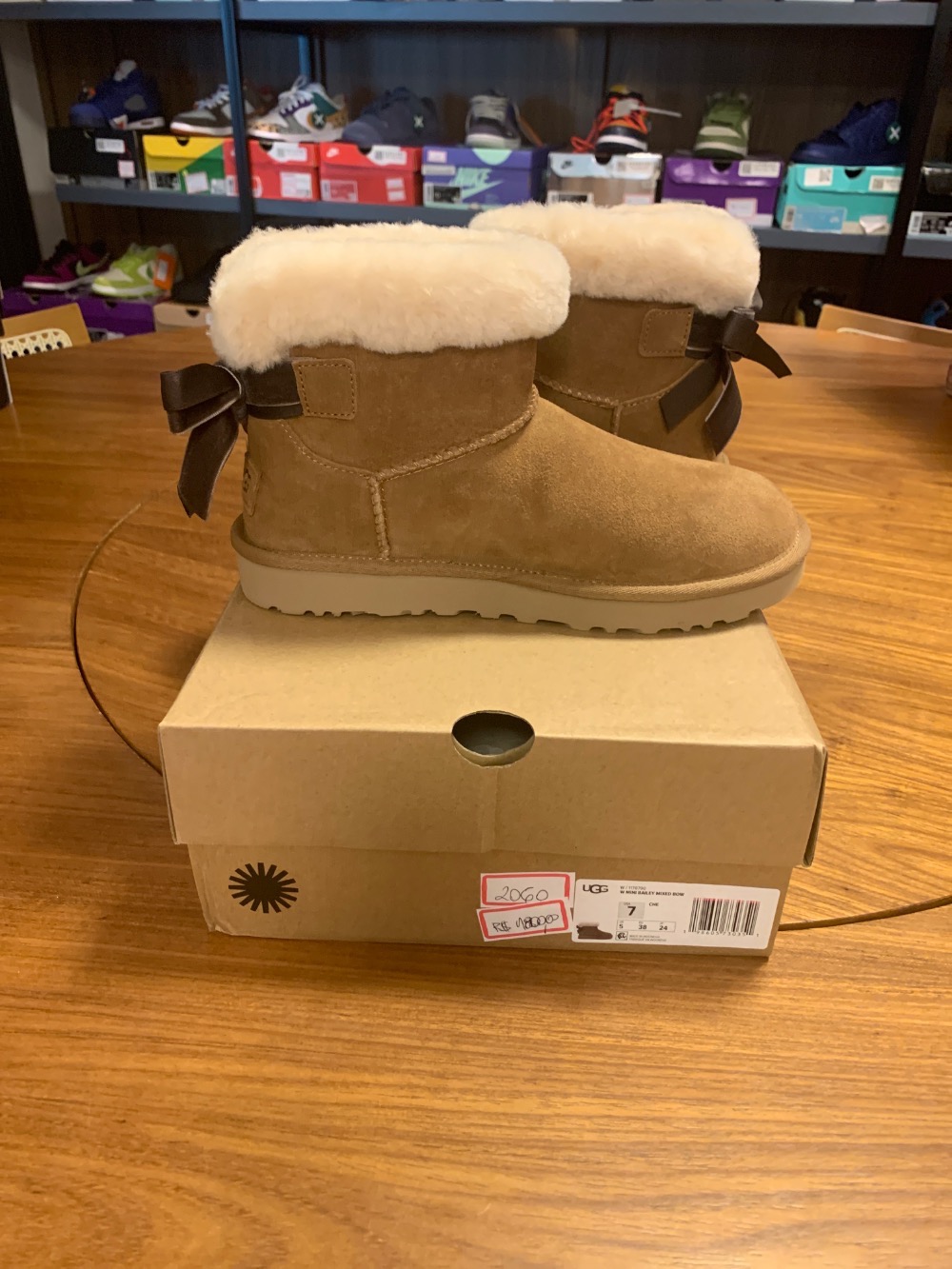 UGG Mini Bailey Mixed Bow Brown Feminino — 36, Novo