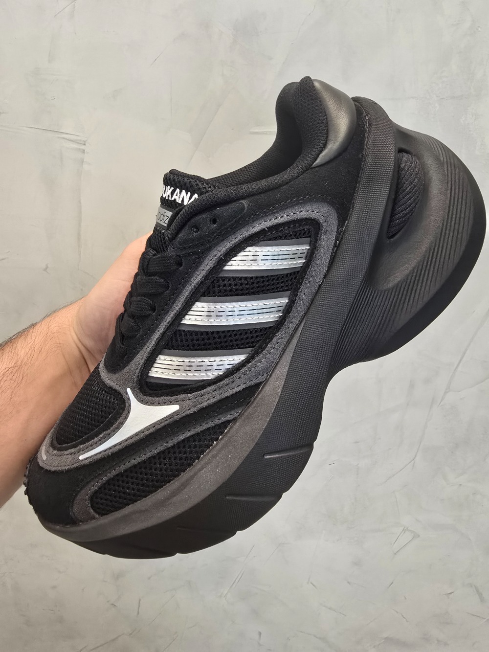 adidas Adizero Goukana Core Black Utility Black Cloud White — 37 / 38 / 39 / 40 / 41 / 42 / 43, Novo