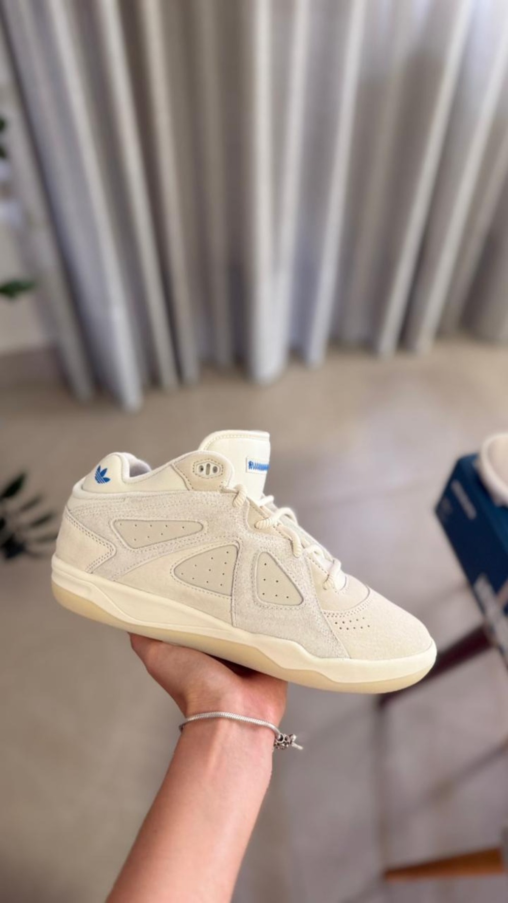 Bad Bunny x adidas BadBo 1.0 Chalk White Talc — 40, Novo