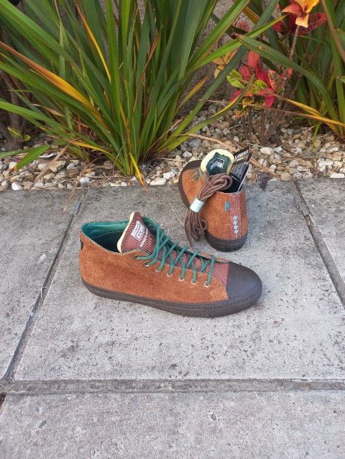 Renato Souza x Converse Chuck Pro Mid Pé Vermei