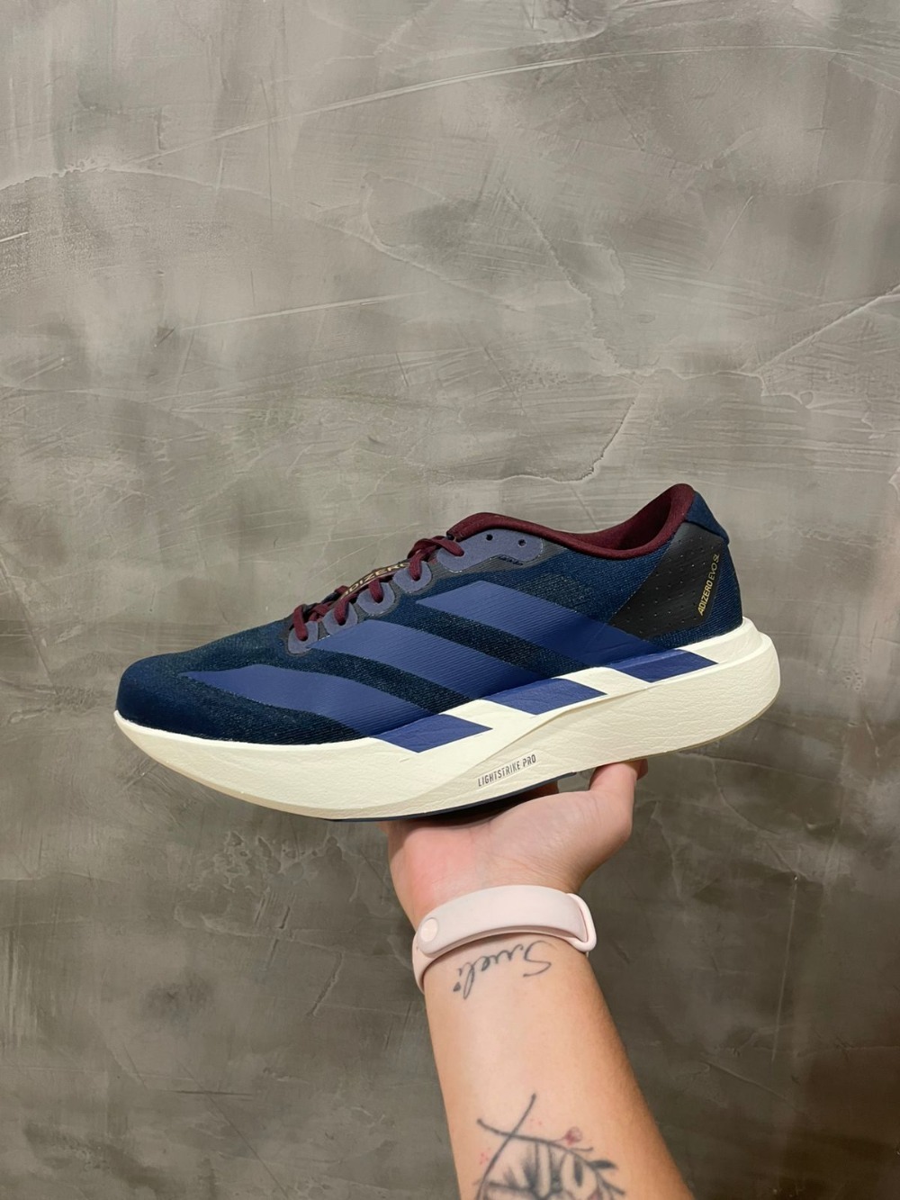 adidas Adizero EVO SL Collegiate Navy Muted Purple Maroon — 37 / 38 / 39 / 40 / 42 / 43 / 44, Novo