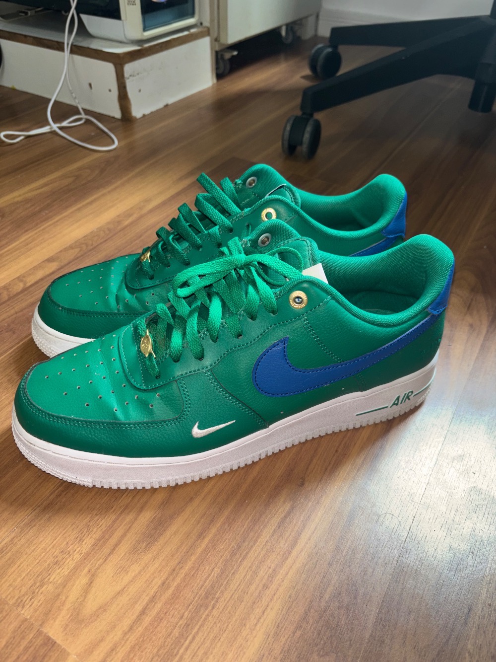 Nike Air Force 1´07 LV8 40th Anniversary Malachite — 45, Usado