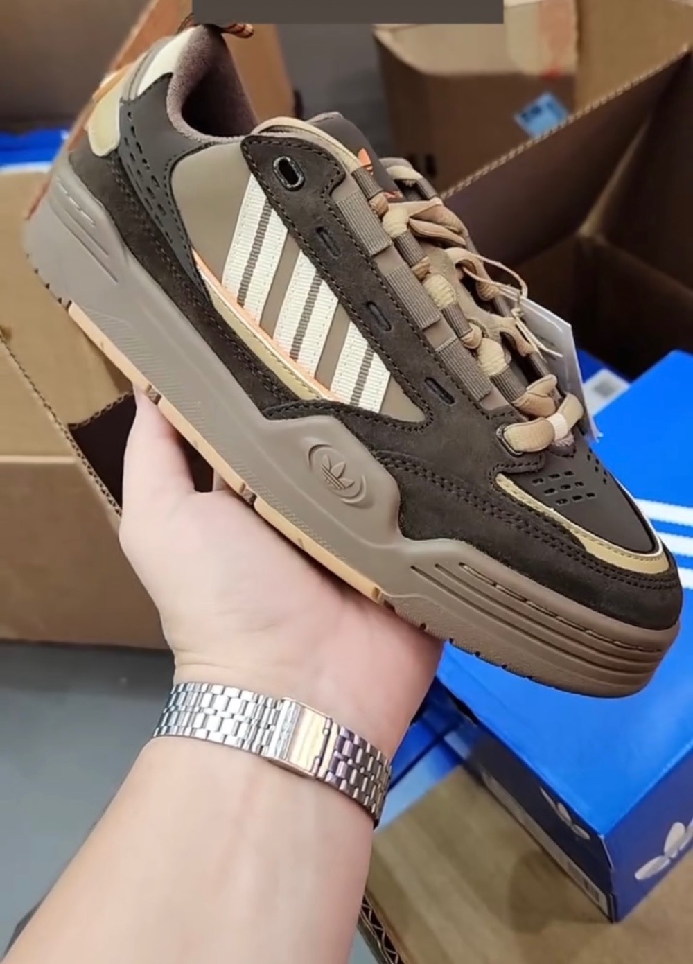 adidas ADI2000 Dark Brown Crystal Linen — 41, Novo