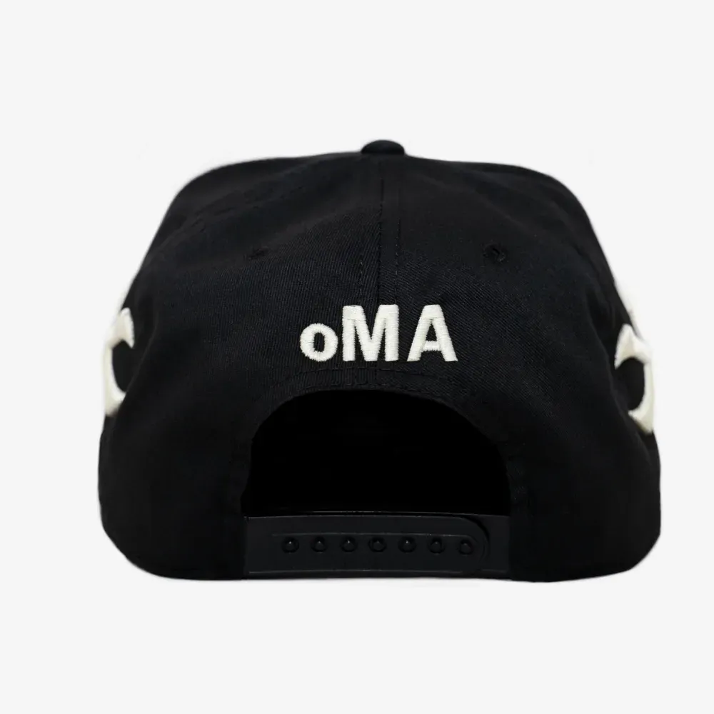 Imagem Boné oMA Studios NY Crown Curved Brim Black Cream