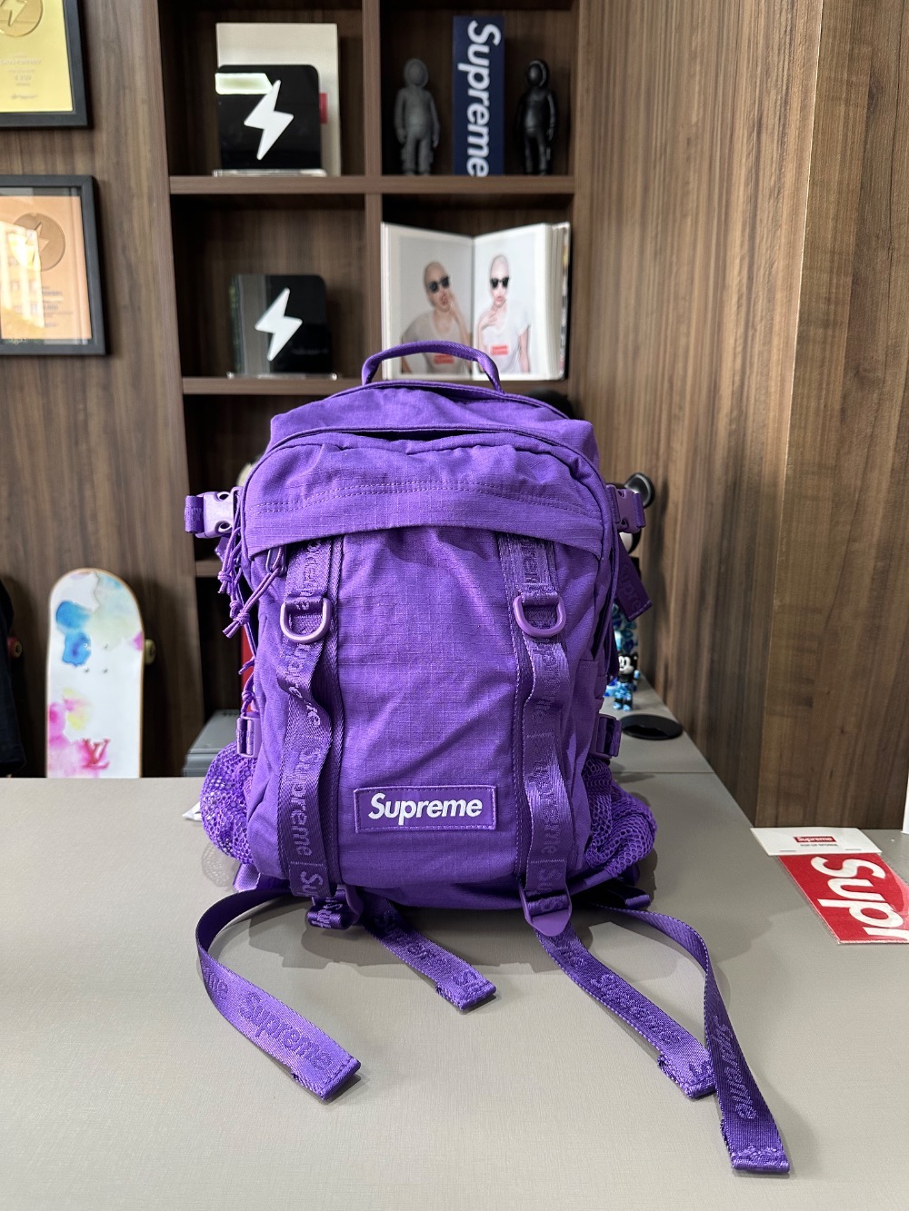 Mochila Supreme Purple SS26-W1 — Único, Novo