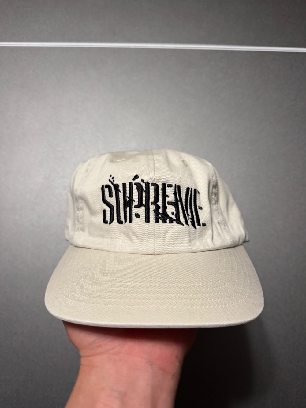 Boné Supreme Splatter 6-Panel White FW25-W5 — Único, Novo