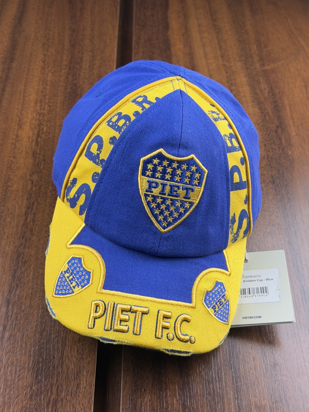 Boné Piet F.C. Emblem Azul — Único, Novo