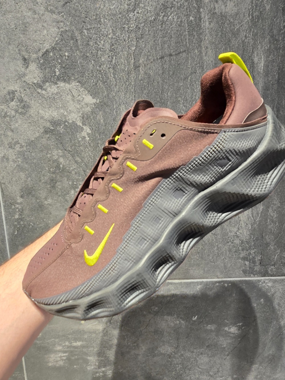 Nike Ava Rover Earth Black Cactus — 37 / 38 / 39 / 40 / 41 / 42 / 43, Novo