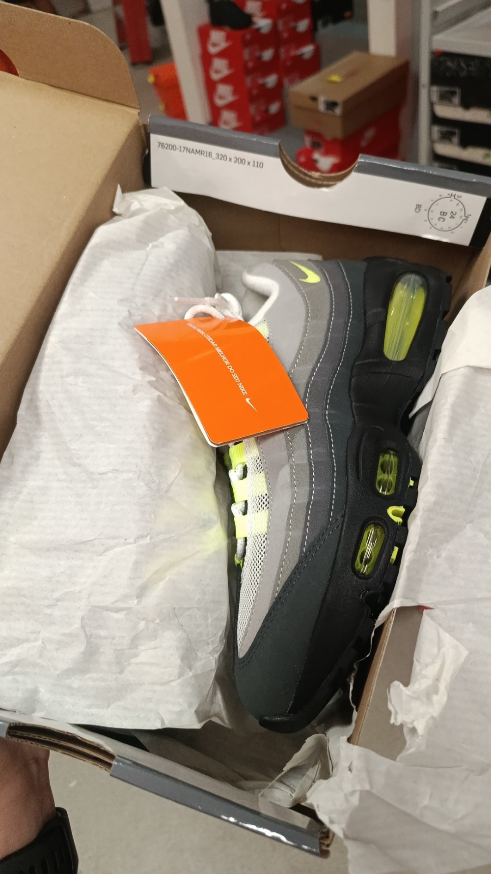 Nike Air Max 95 OG Big Bubble Neon — 40 / 43, Novo