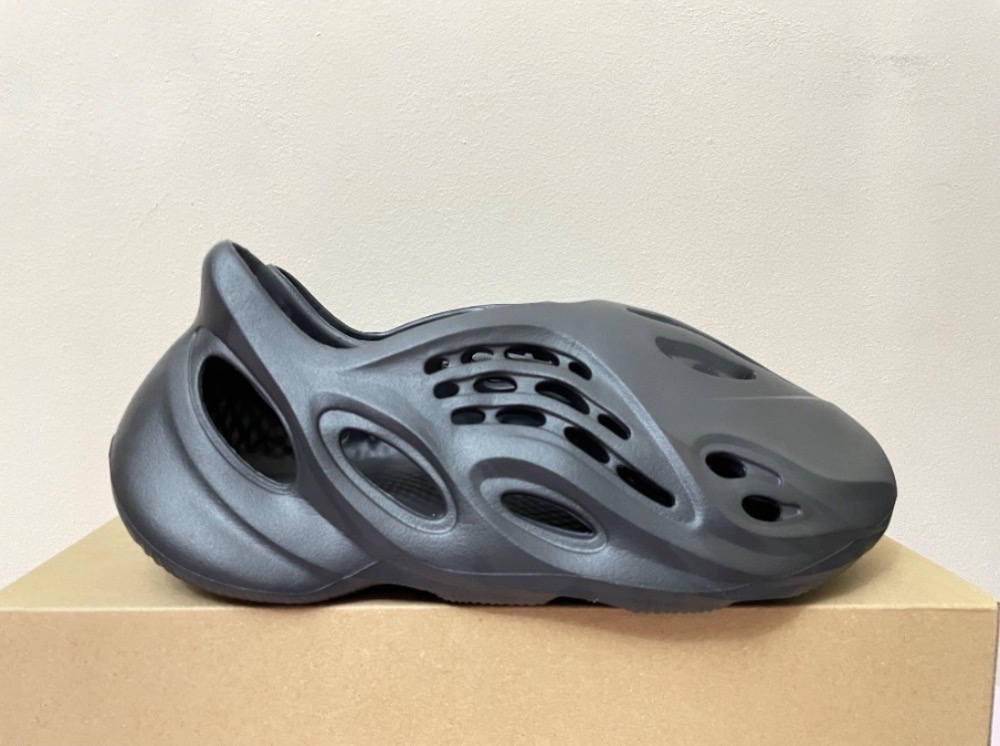 Yeezy Foam Runner Onyx