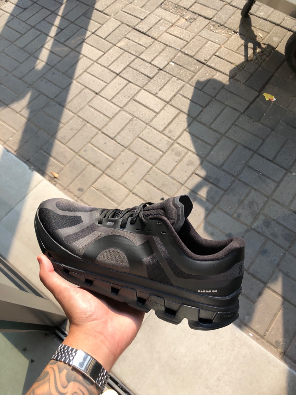 Slam Jam x On Running Cloudflow 5 Gull Black