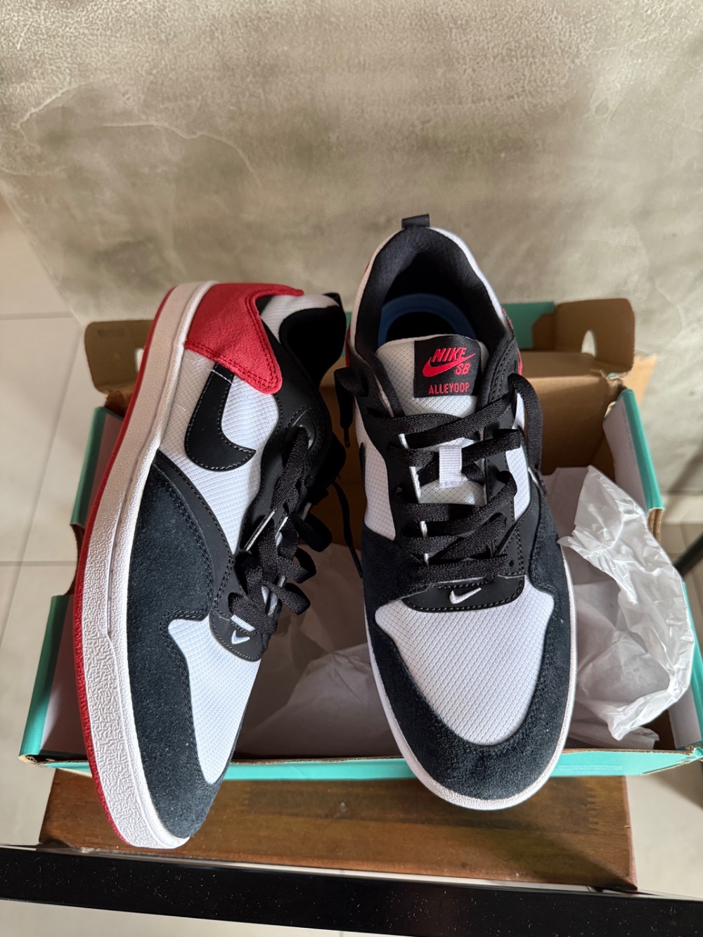 Nike SB Alleyoop Black Toe