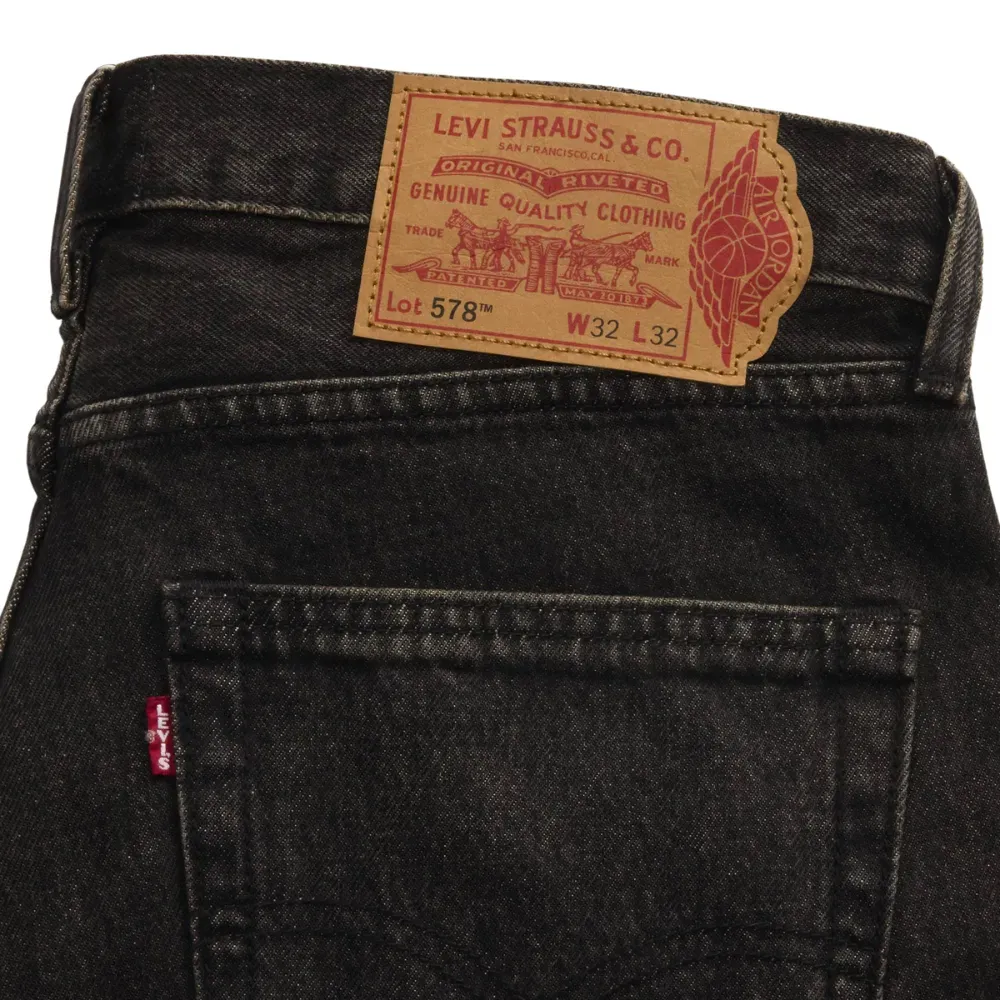 Levi's x Air Jordan Calça Baggy Jeans Black Wash - Droper