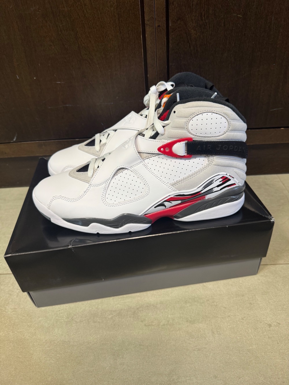 Air Jordan 8 White True Red