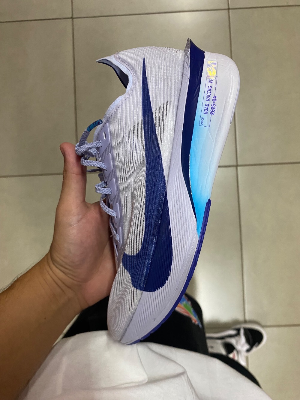 Nike ZoomX VaporFly 4 Ghost — 34 / 35 / 35.5 / 36 / 37 / 37.5, Novo