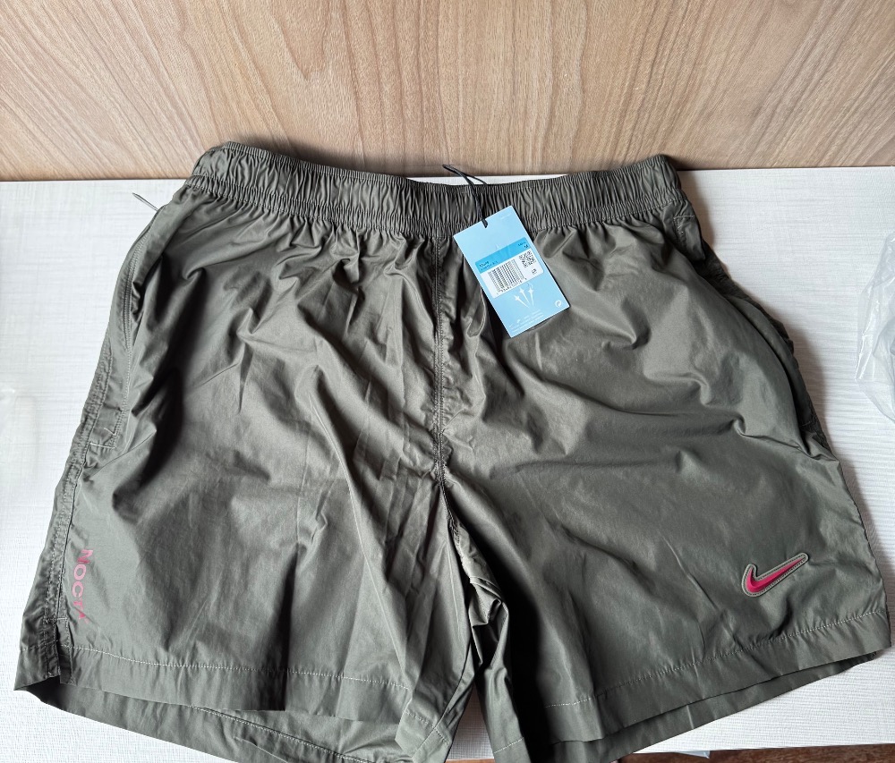 NOCTA x Shorts Nike Cardinal Nylon Cargo Khaki — M, Novo