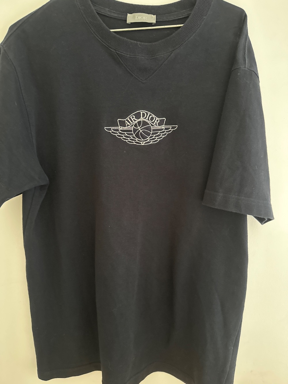 Dior x Jordan Wings camiseta