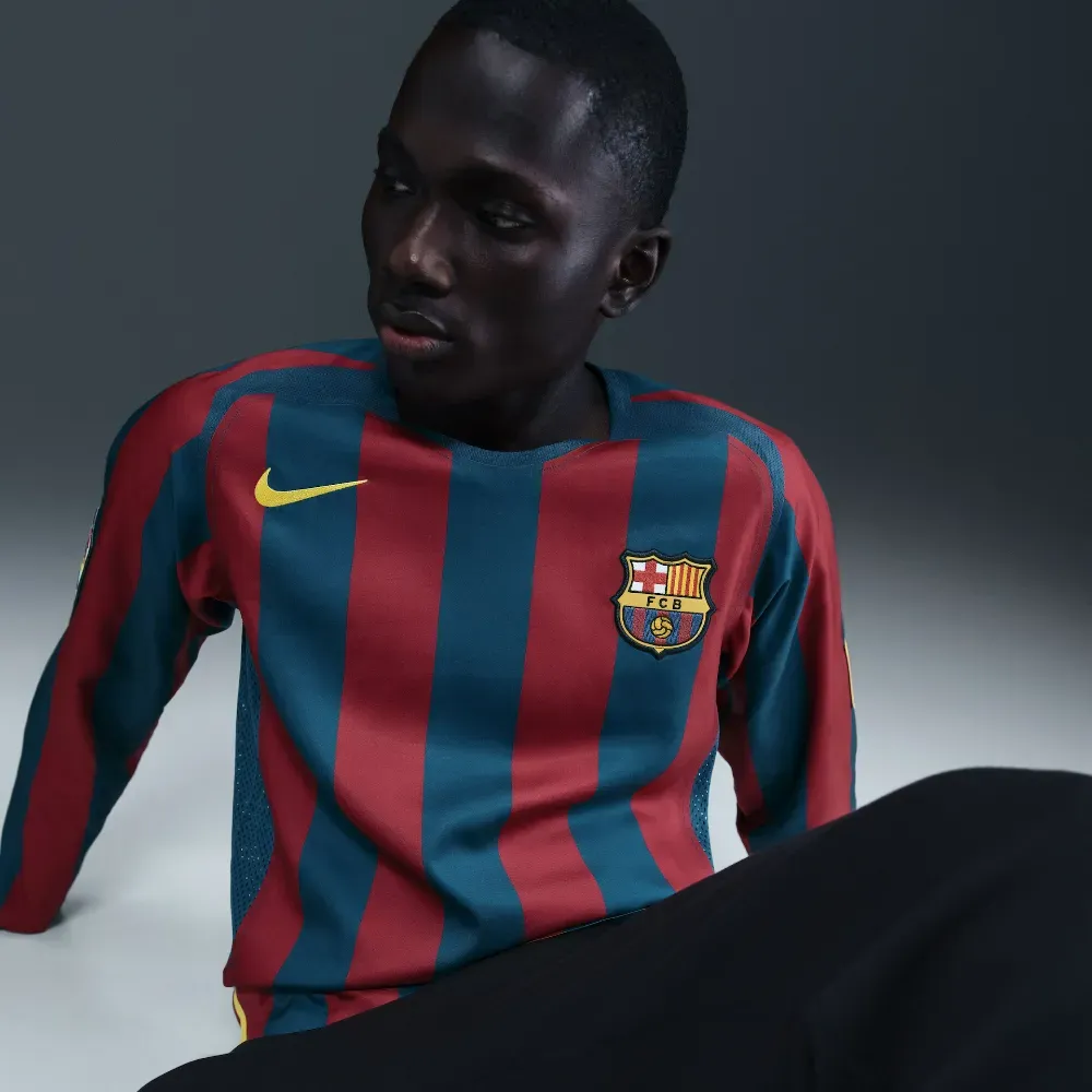 00s 05/06 NIKE FC BARCELONA 長袖 トレーニングシャツ Camiseta Nike FC Barcelona Reissue 2005/06 Gym Blue Desert Maroon