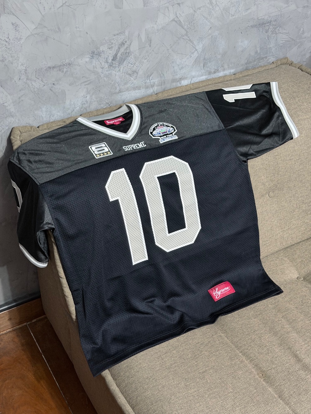 Camiseta Supreme Find God Football Black SS26-W1 — G, Novo