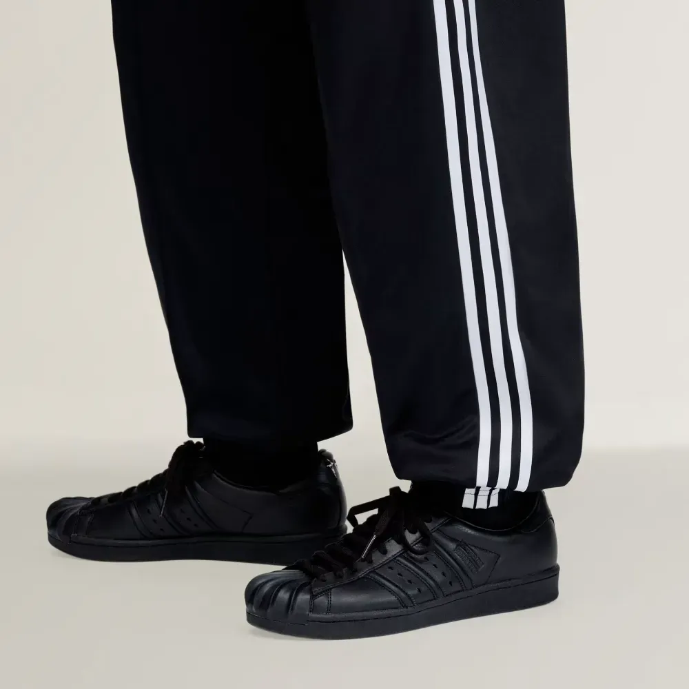 Thug Club x adidas Calça Jogger Superstar Black - Droper