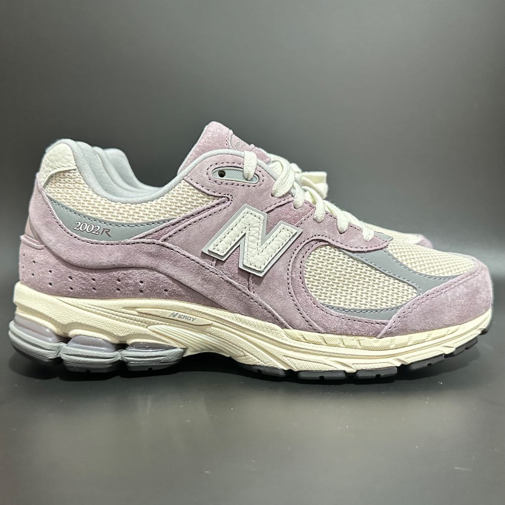 New Balance 2002R Ice Wine
