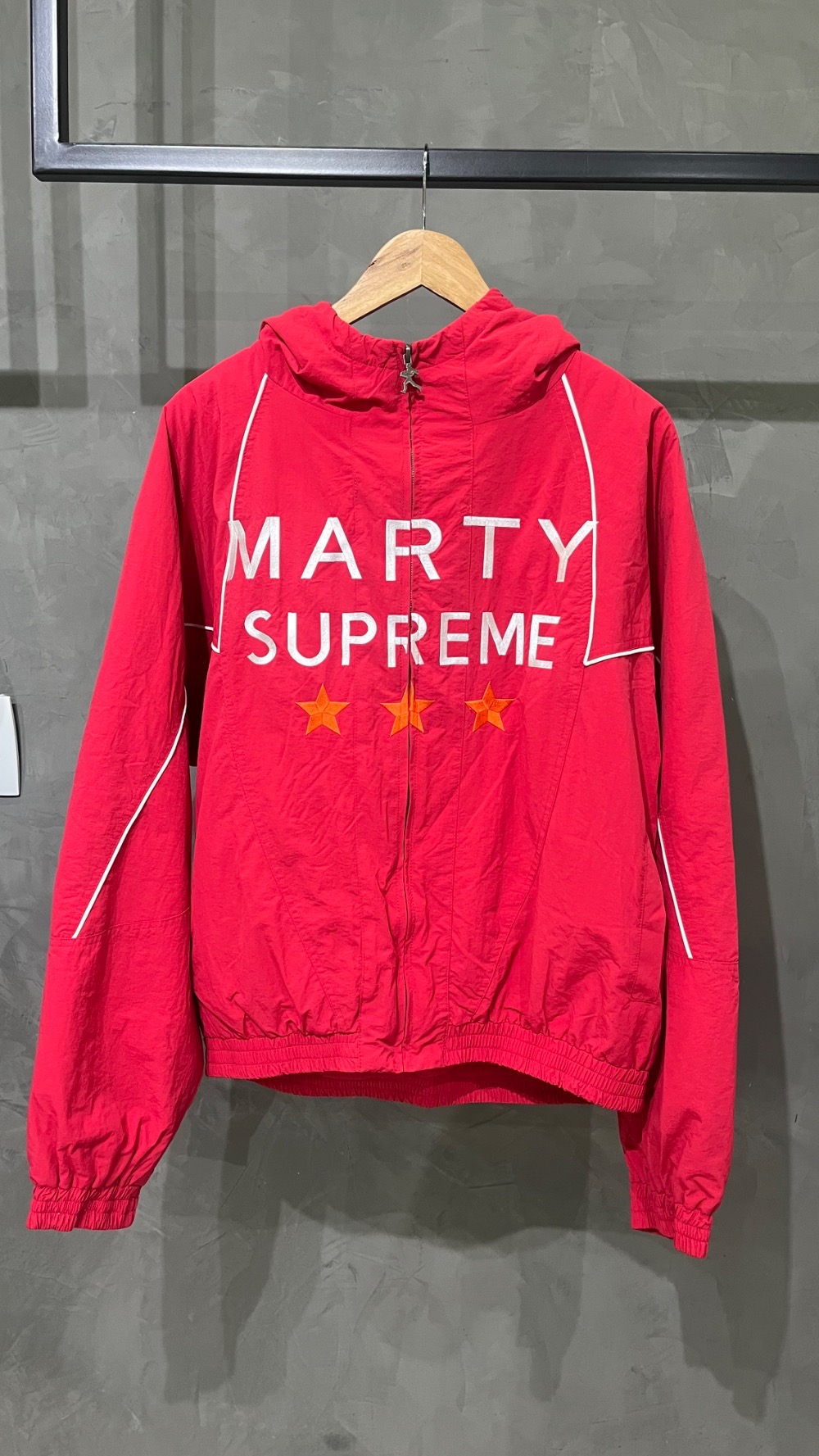 Marty Supreme A24 x Nahmias Jaqueta Classic Warm Up Red — M, Novo