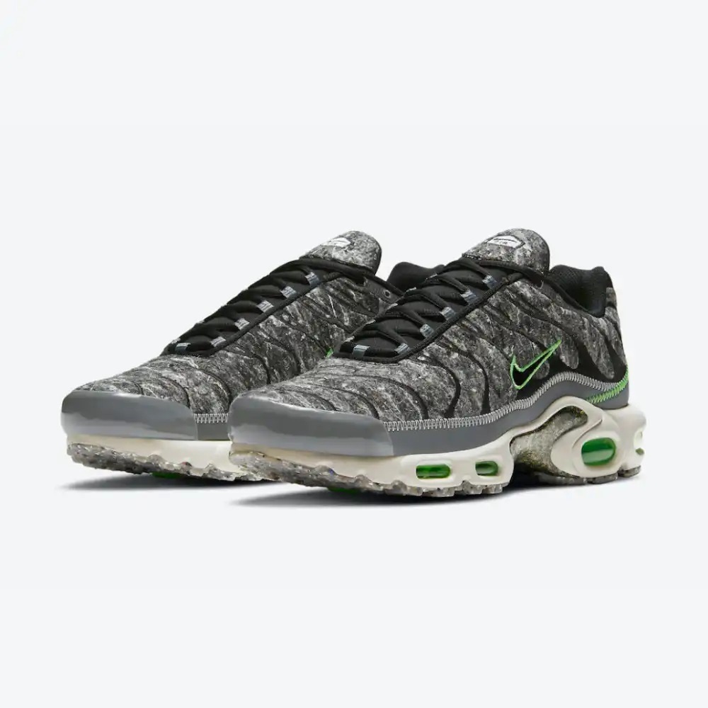 Nike Air Max Plus Essential Crater Green — 40 / 42.5 / 43.5 / 44 / 45, Novo