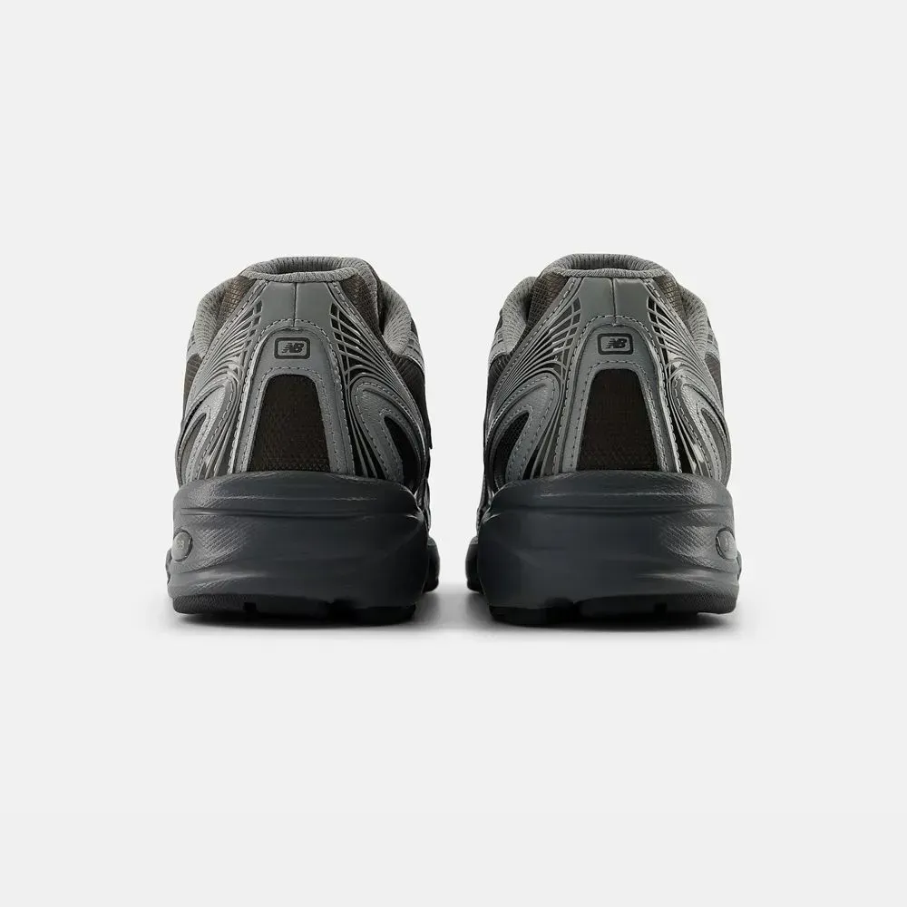 New Balance 740 Metallic Black Castlerock - Droper