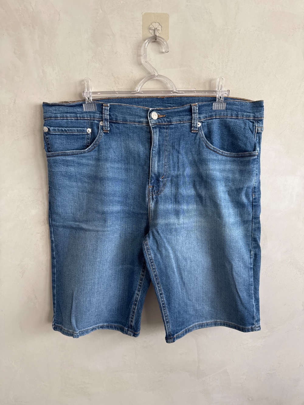 Bermuda  Levi's
