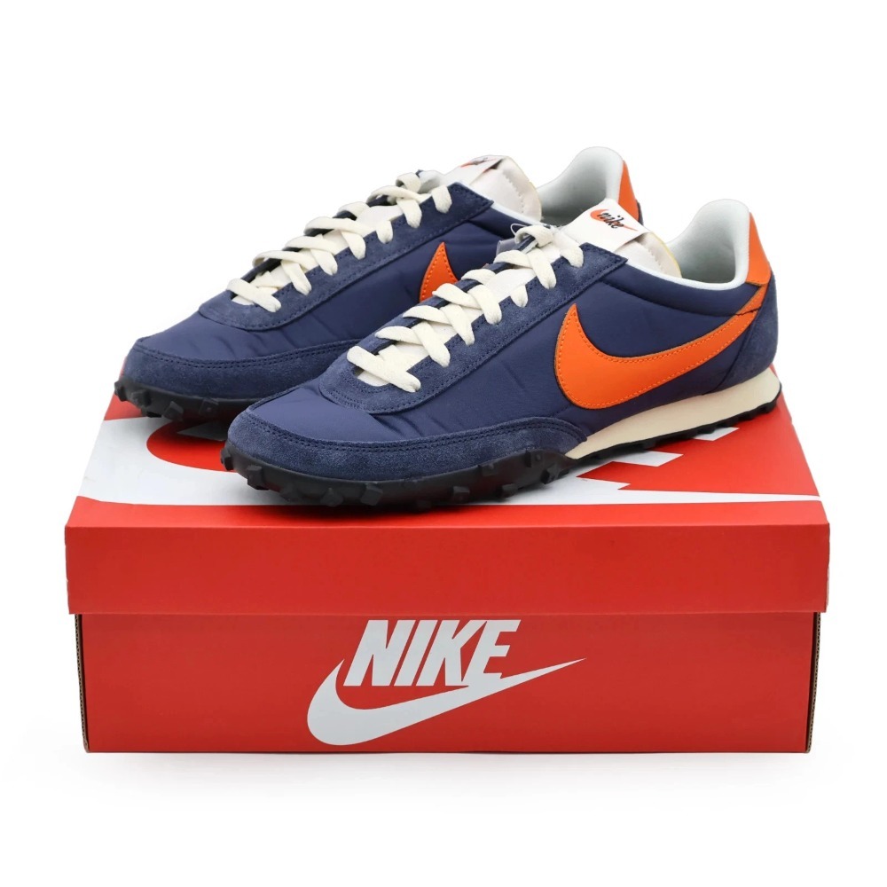 Nike Waffle Racer Midnight Navy Sail Coconut Milk Safety Orange — 46, Novo