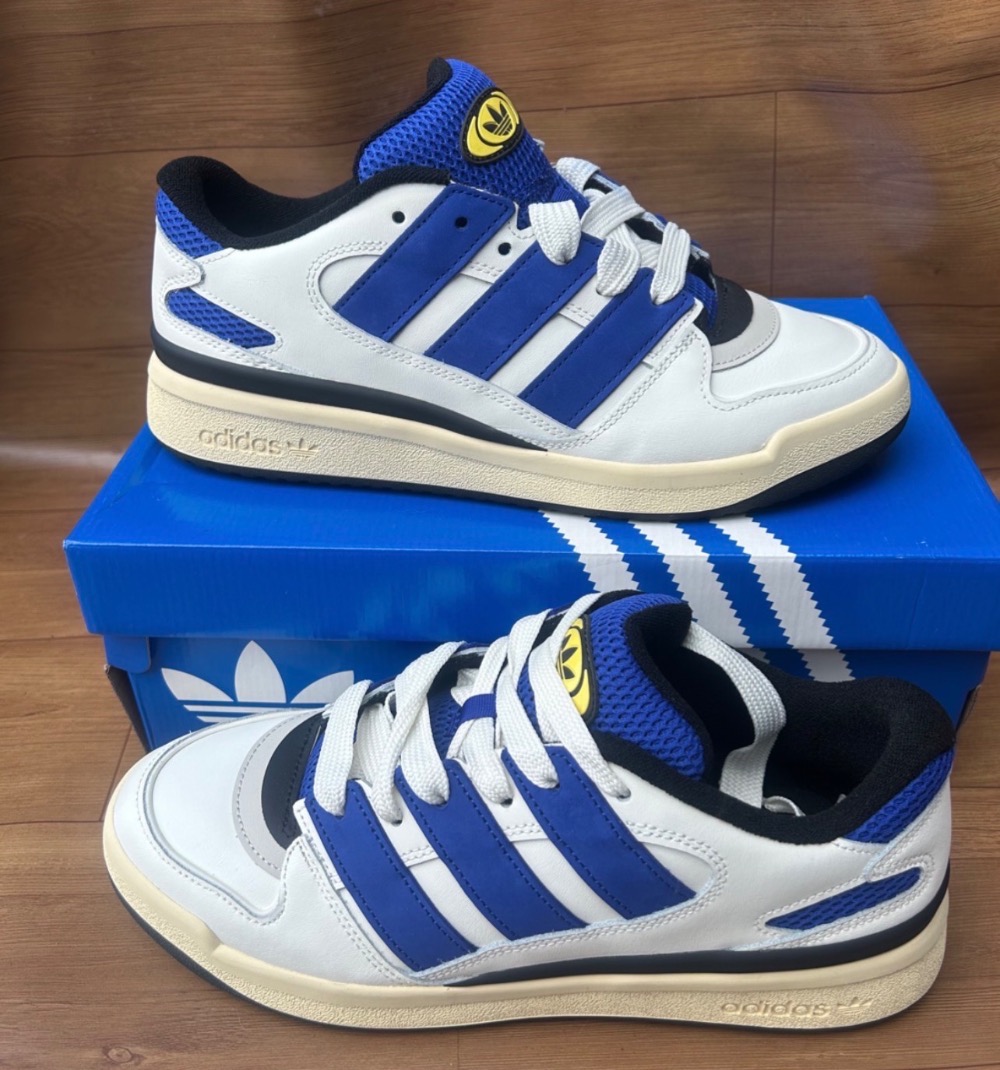 adidas Forum2000 Off White Semi Lucid Blue