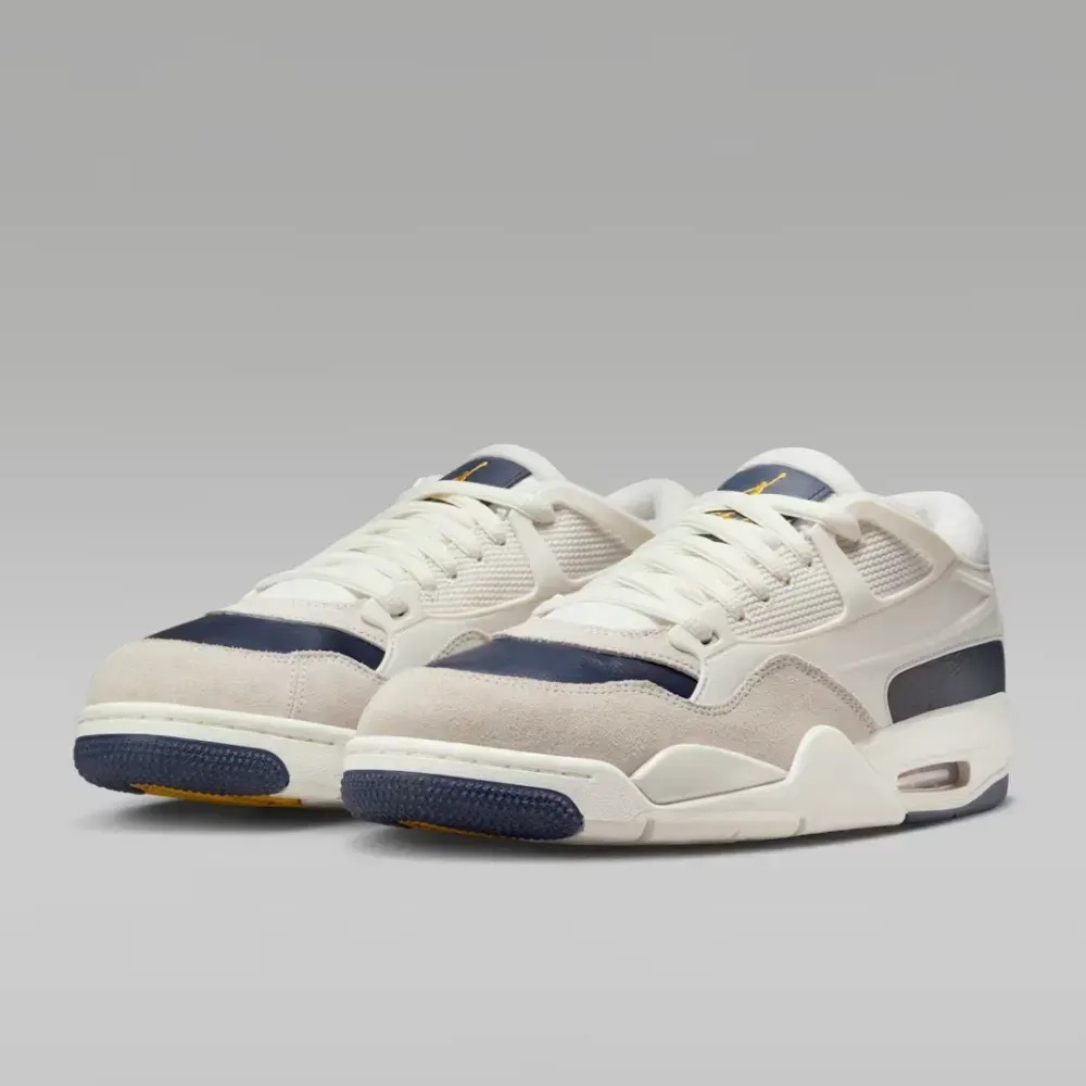 Air Jordan 4 RM Sail Phantom University Gold Midnight Navy — 38 / 39 / 39.5 / 40 / 40.5 / 41 / 42 / 42.5 / 43 / 43.5 / 44, Novo