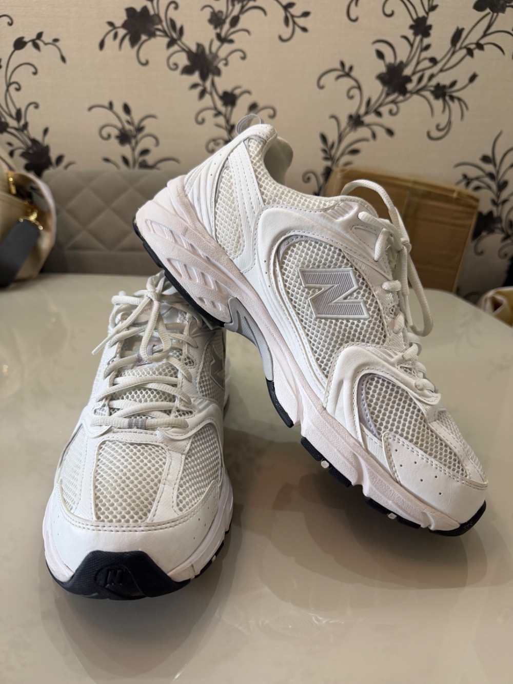 New Balance 530 White Pearl Grey — 43, Usado