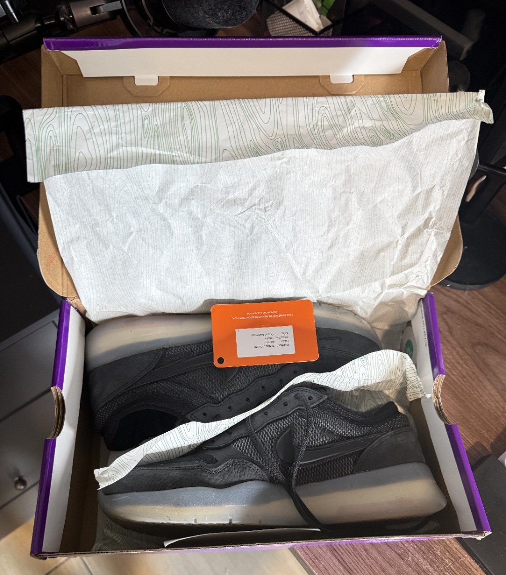 Nike SB PS8 Black and Sail