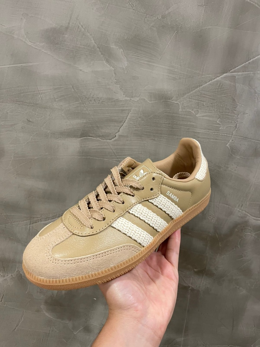 adidas Samba OG Warm Sandstone Cream White Gum — 34 / 35 / 36 / 37 / 38, Novo