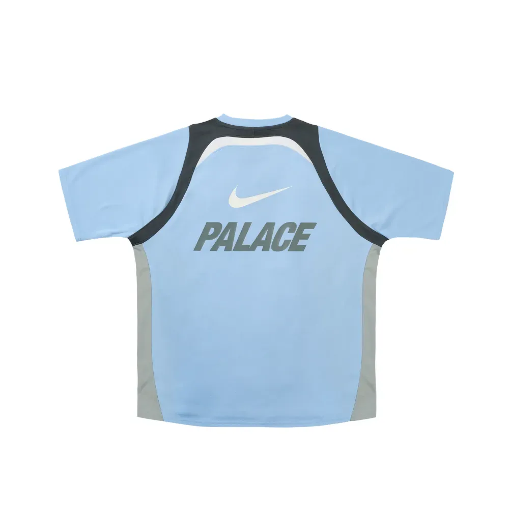 トップス PALACE x Nike Jersey Sky Blue M Palace x Nike Camiseta Jersey Sky Blue - Droper