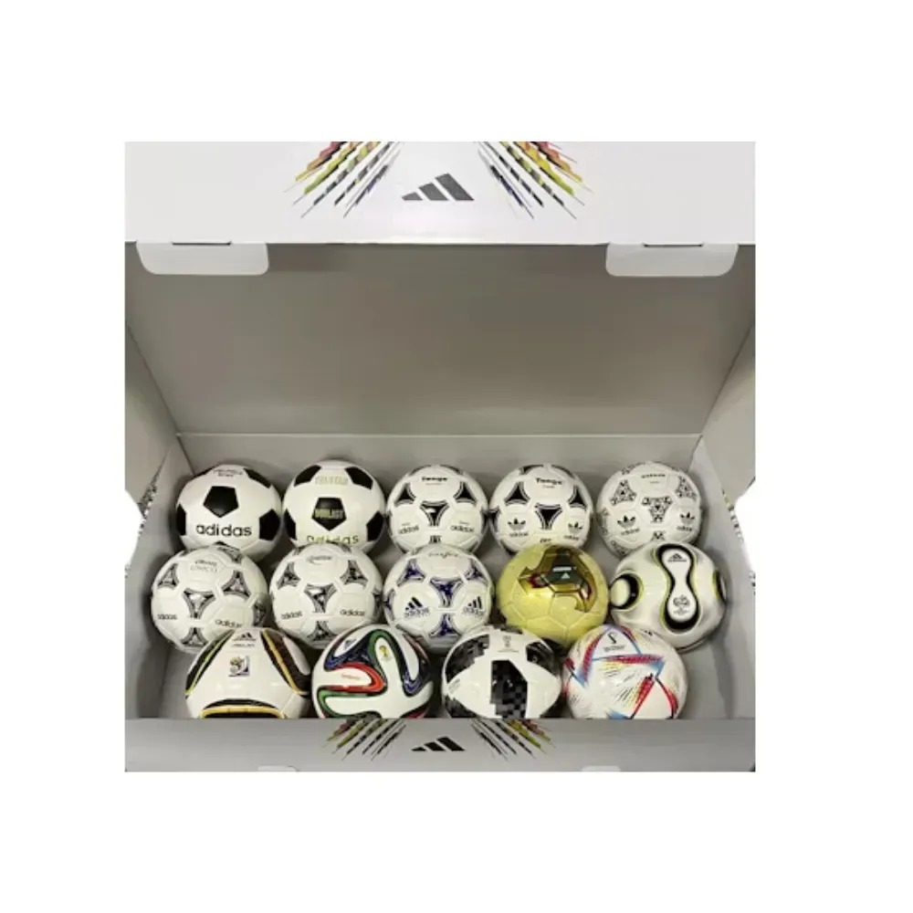 adidas Historical Soccer Mini Ball Set — Único, Novo