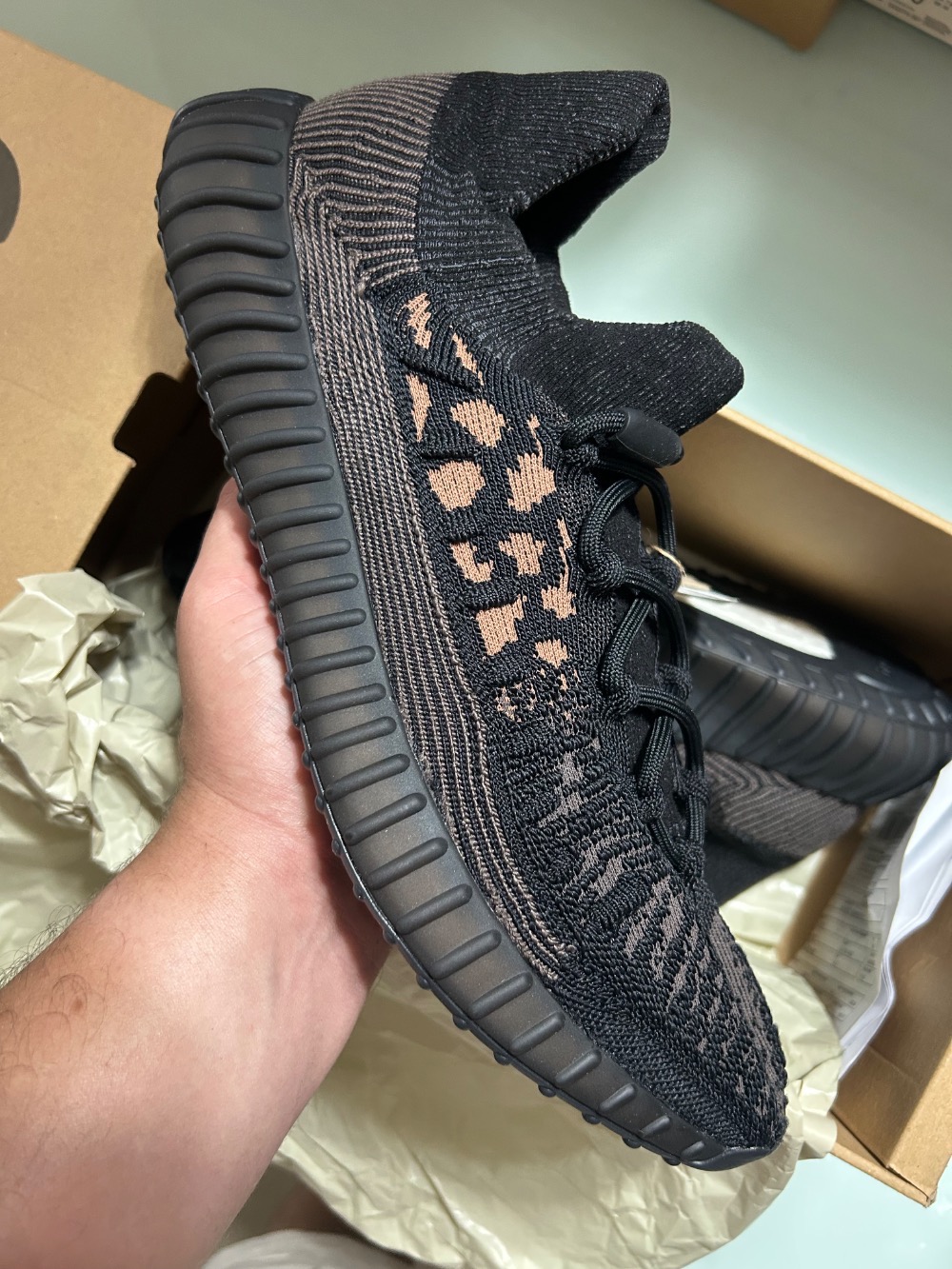 Yeezy 350 V2 CMPCT Slate Carbon
