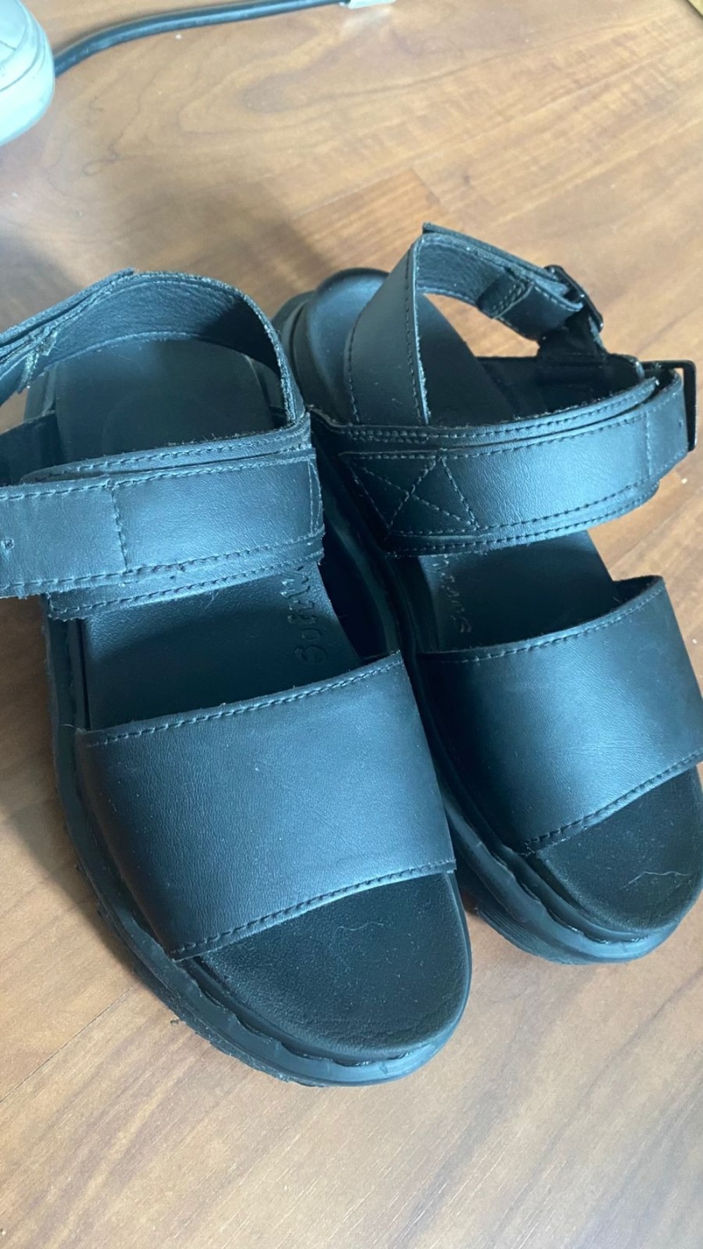 Dr. Martens Hydro Voss Sandal (All Black)