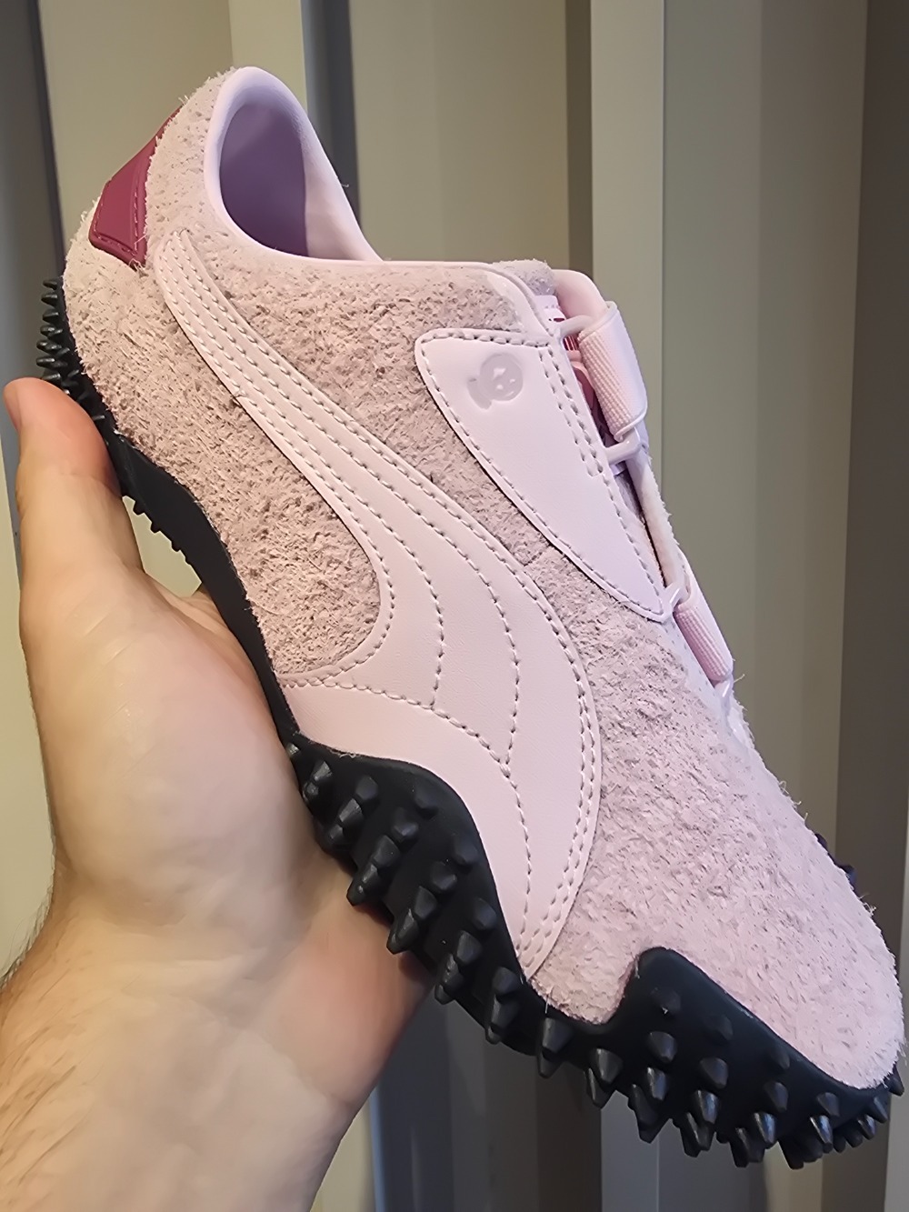 Pokémon x Puma Mostro Espeon Pearl Pink Strong Gray