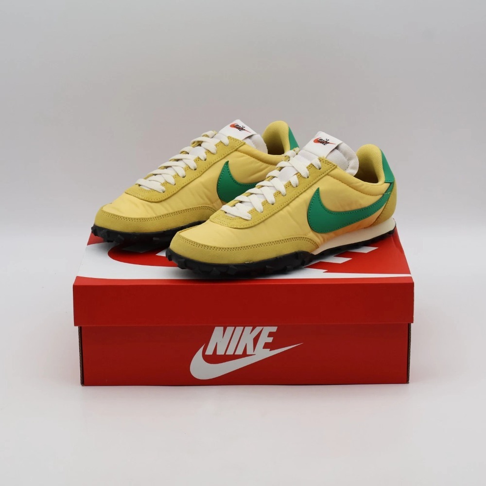 Nike Waffle Racer Topaz Gold Sail Coconut Milk Stadium Green — 37.5, Novo