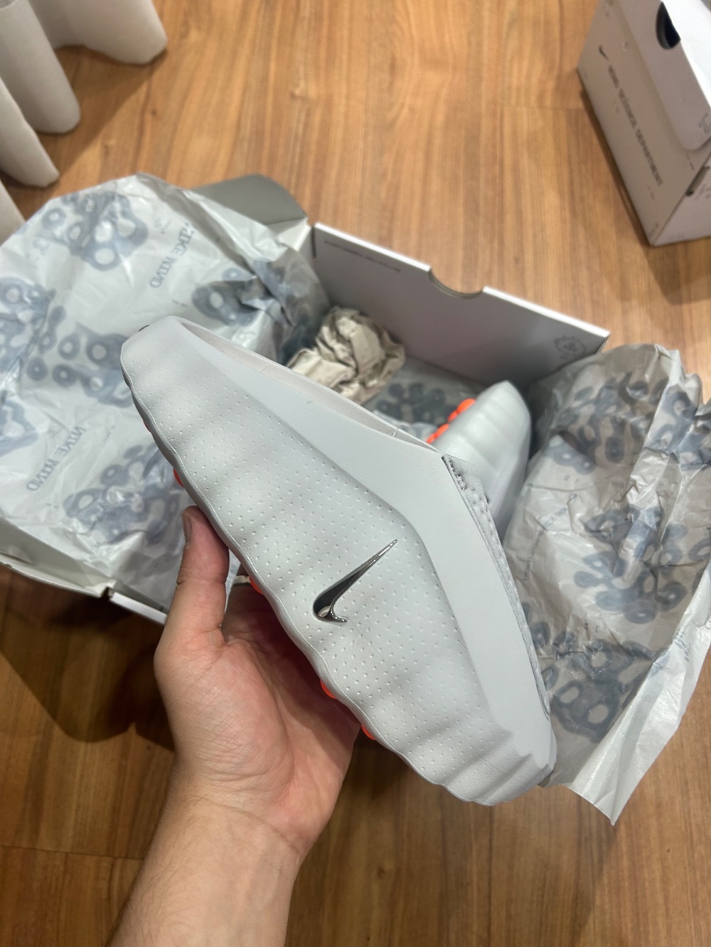 Nike Mind 001 Slide Light Smoke Grey