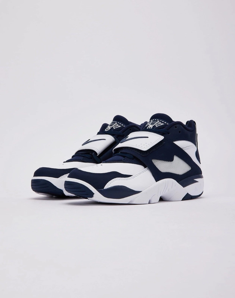 Nike Air Diamond Turf Cowboys — 45, Novo